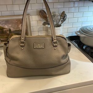 Kate spade gray pebbled leather grove court Lainey shoulder bag